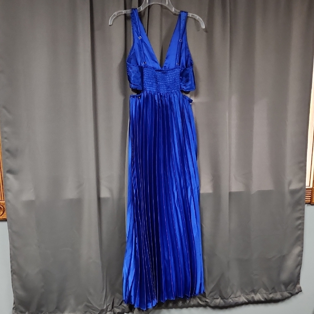Sincerely Jules Deep Blue Backless Dress - Picture 3 of 5